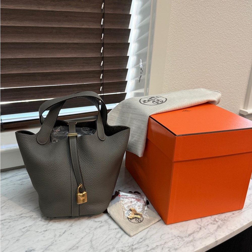 Hermès Clemence Picotin Lock 18 in Gris Meyer with Gold Hardware (2022)